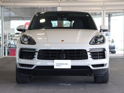 PORSCHE CAYENNE - 9