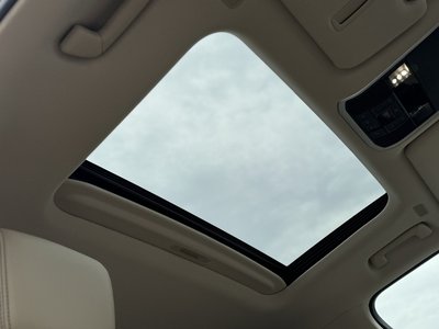 TOYOTA LAND CRUISER 300 - 7