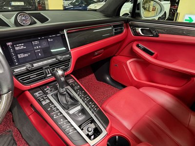2020 Porsche MACAN 照片 10
