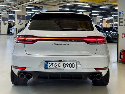 2020 Porsche MACAN 照片 2