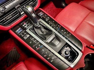 2020 Porsche MACAN 缩略图 11