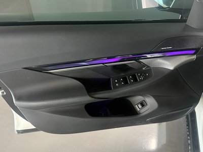 صورة مصغرة 11 لـ 2025 BMW I5