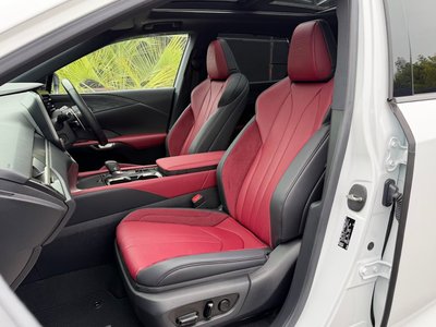 صورة مصغرة 28 لـ 2023 Lexus RX