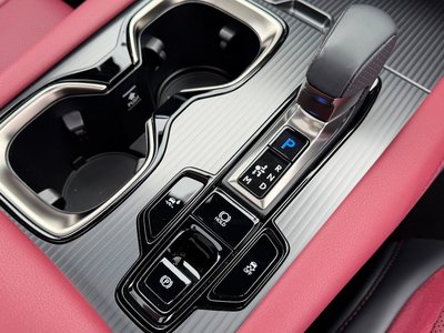 صورة مصغرة 46 لـ 2023 Lexus RX