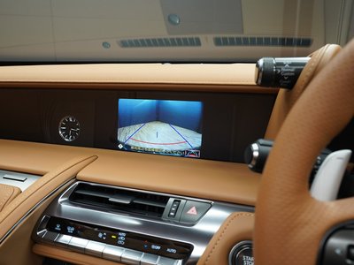 LEXUS LC CONVERTIBLE - 6