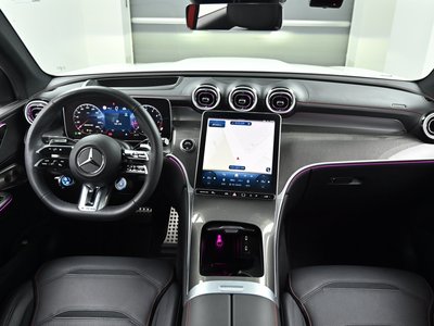 2025 Mercedes-BENZ GLC — фото 5