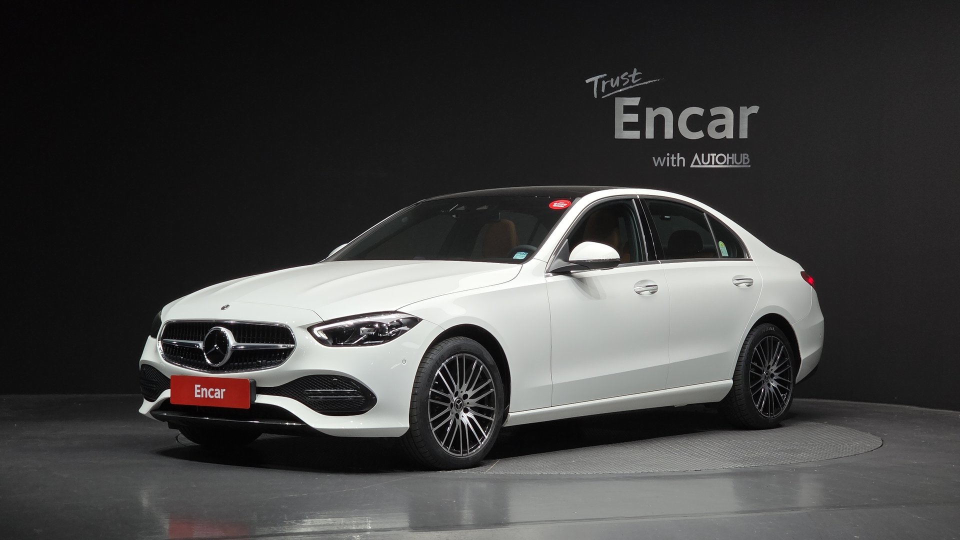 MERCEDES-BENZ C-CLASS - View 1