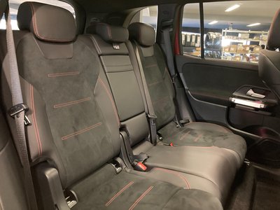 MERCEDES-BENZ GLB - 8