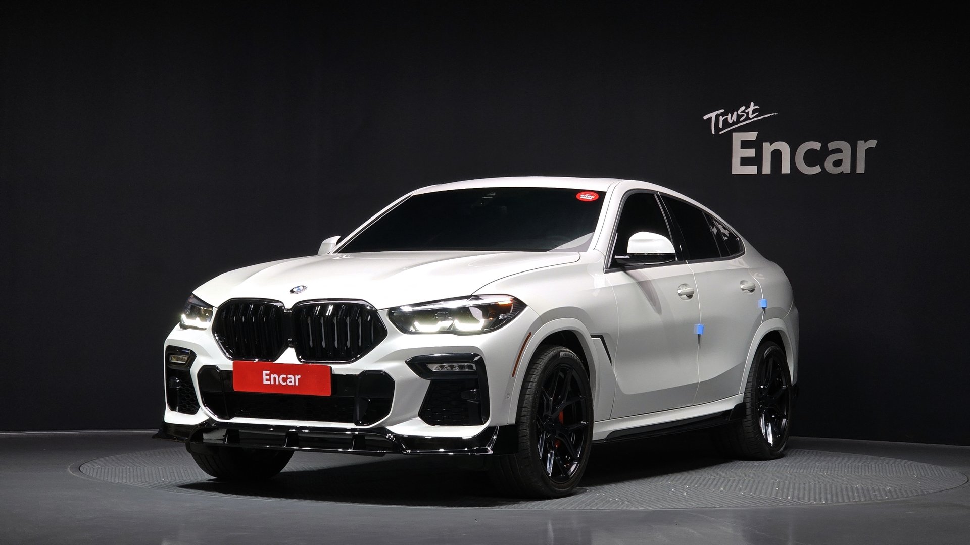 BMW X6 - View 1