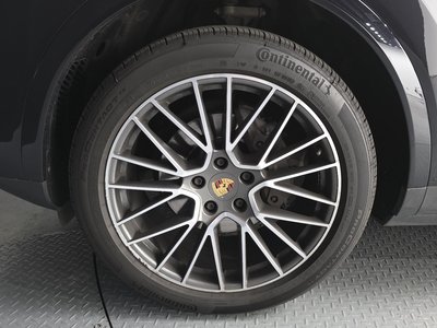 PORSCHE CAYENNE - 6
