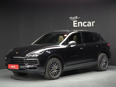 PORSCHE CAYENNE - 1