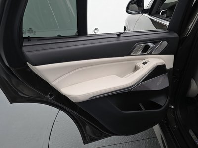 2023 BMW X5 — миниатюра 15