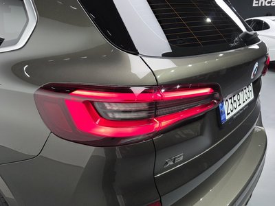 صورة 10 لـ 2023 BMW X5