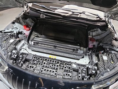 MERCEDES-BENZ EQE - 7