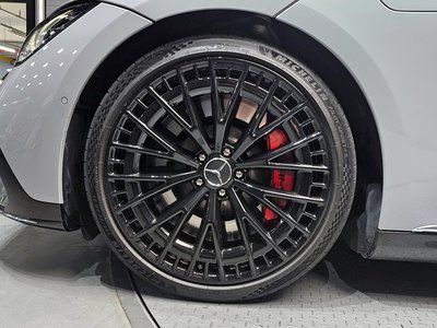 MERCEDES-BENZ EQE - 6