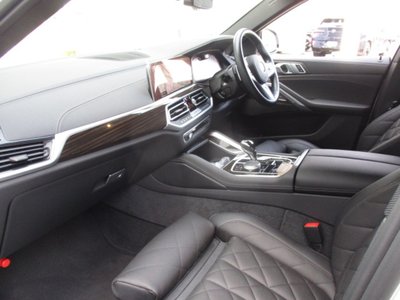 2023 BMW X6 thumbnail 23