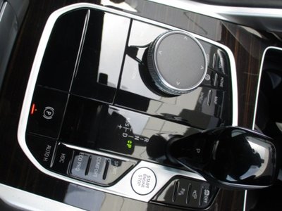 2023 BMW X6 thumbnail 44