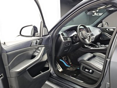 BMW X7 - 10
