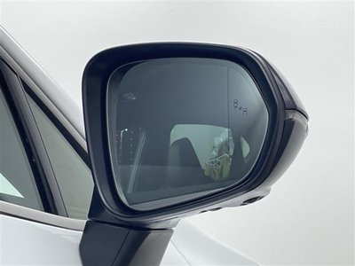 صورة مصغرة 41 لـ 2023 Lexus NX