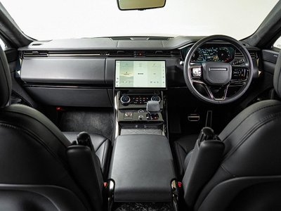 صورة 2 لـ 2023 LAND Rover RANGE ROVER SPORT