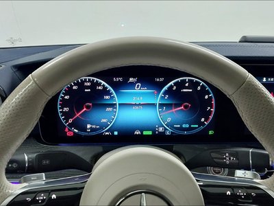 MERCEDES-BENZ E-CLASS - 8