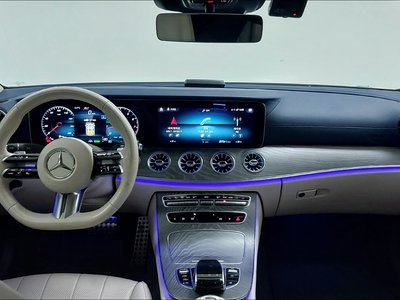 MERCEDES-BENZ E-CLASS - 4