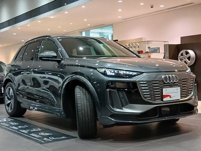 AUDI Q6 E-TRON - 3