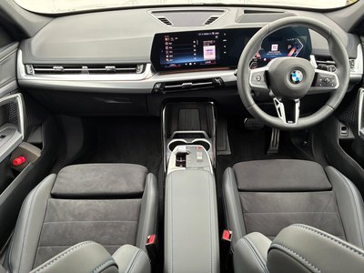 2025 BMW X1 thumbnail 19