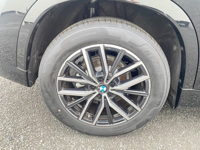 2025 BMW X1 thumbnail 16