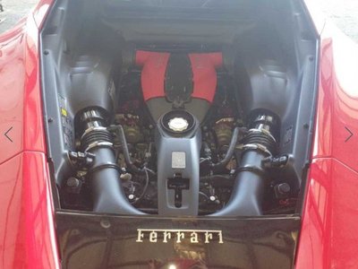 FERRARI F8 - 7