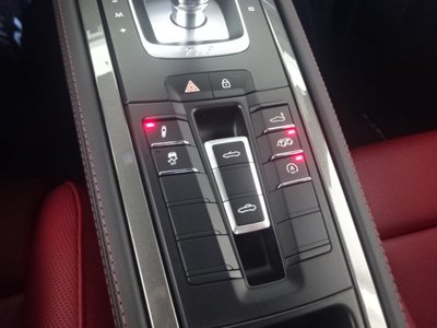 صورة مصغرة 33 لـ 2021 Porsche 718