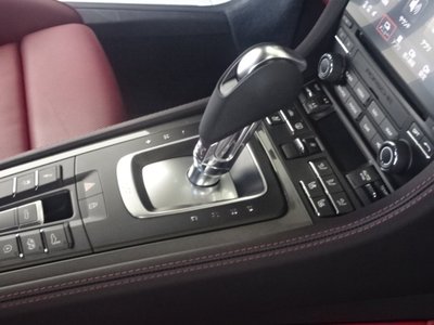 صورة مصغرة 31 لـ 2021 Porsche 718