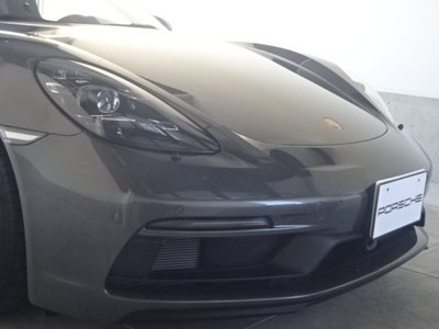 صورة مصغرة 46 لـ 2021 Porsche 718