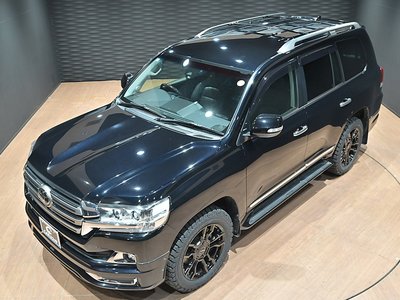 صورة 7 لـ 2016 Toyota LAND CRUISER 200