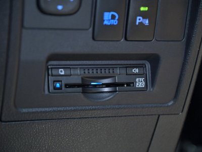 صورة مصغرة 37 لـ 2016 Toyota LAND CRUISER 200