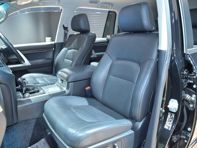 صورة مصغرة 19 لـ 2016 Toyota LAND CRUISER 200