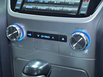 صورة مصغرة 33 لـ 2016 Toyota LAND CRUISER 200