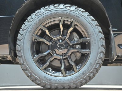 صورة مصغرة 63 لـ 2016 Toyota LAND CRUISER 200