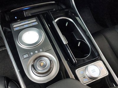 2021 Genesis GV80 thumbnail 12