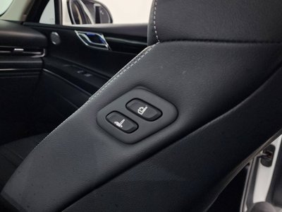 2021 Genesis GV80 thumbnail 41