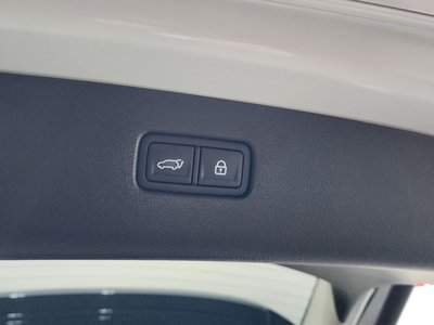 2021 Genesis GV80 thumbnail 23