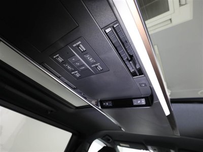 2025 Toyota ALPHARD — миниатюра 24