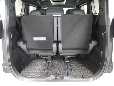 2025 Toyota ALPHARD — миниатюра 21
