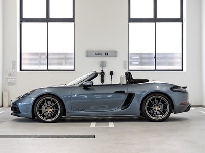 PORSCHE 718 - 3