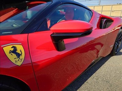 FERRARI SF90 - 7