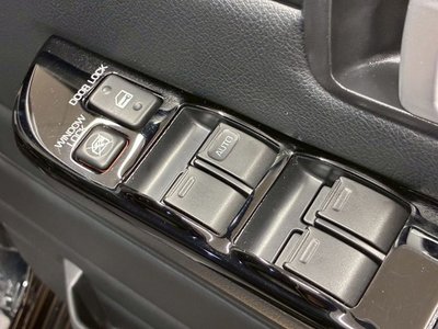 2024 Toyota LAND CRUISER 70 — миниатюра 39