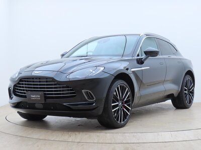 ASTON MARTIN DBX