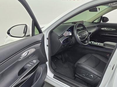 2021 Genesis GV70 — миниатюра 13