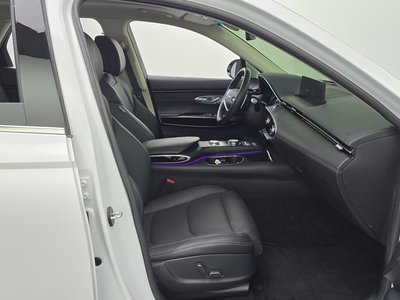 2021 Genesis GV70 — миниатюра 16