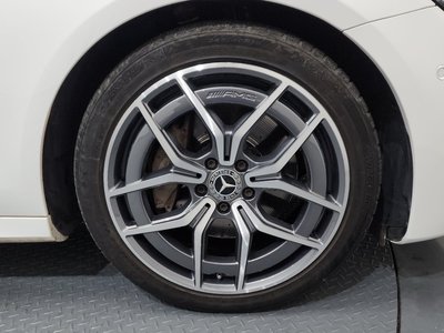 MERCEDES-BENZ E-CLASS - 6